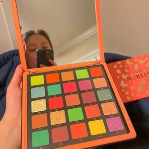 Anastasia Beverly Hills NORVINA Pro Pigment Volume 3 Palette
